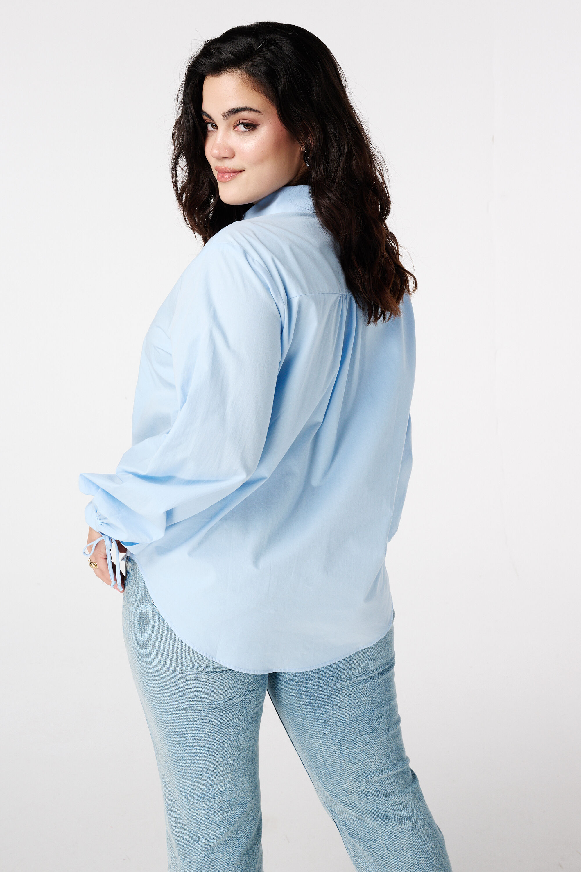 Blusa con detalles de cord&oacute;n image number 3