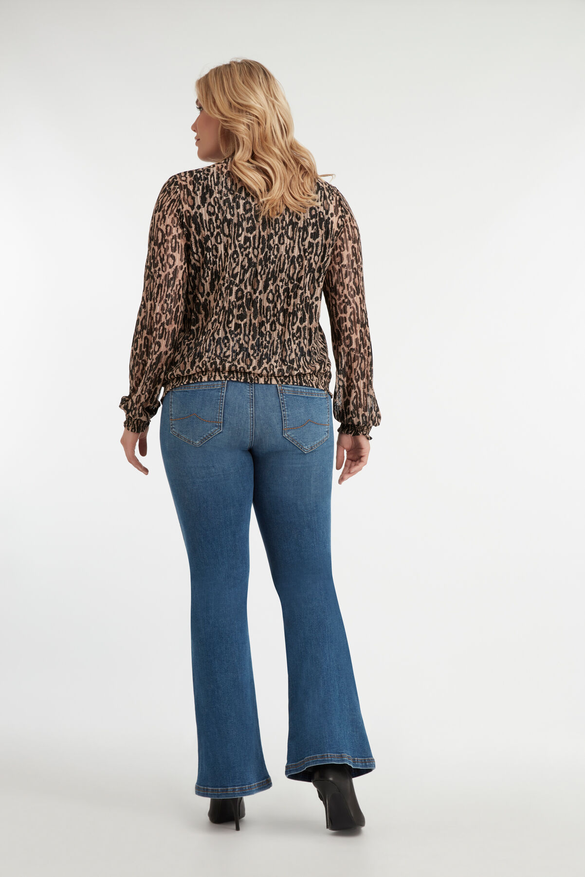 Top semitransparente image number 4