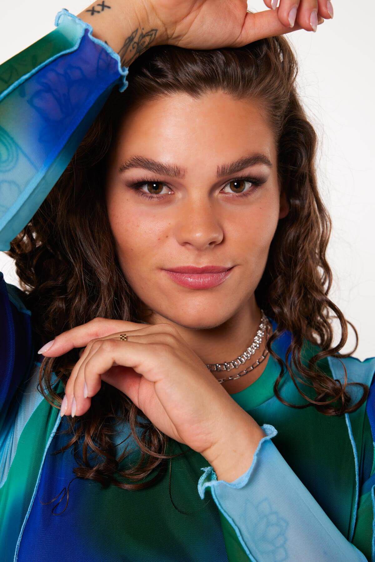 Vestido largo con malla  image number 5