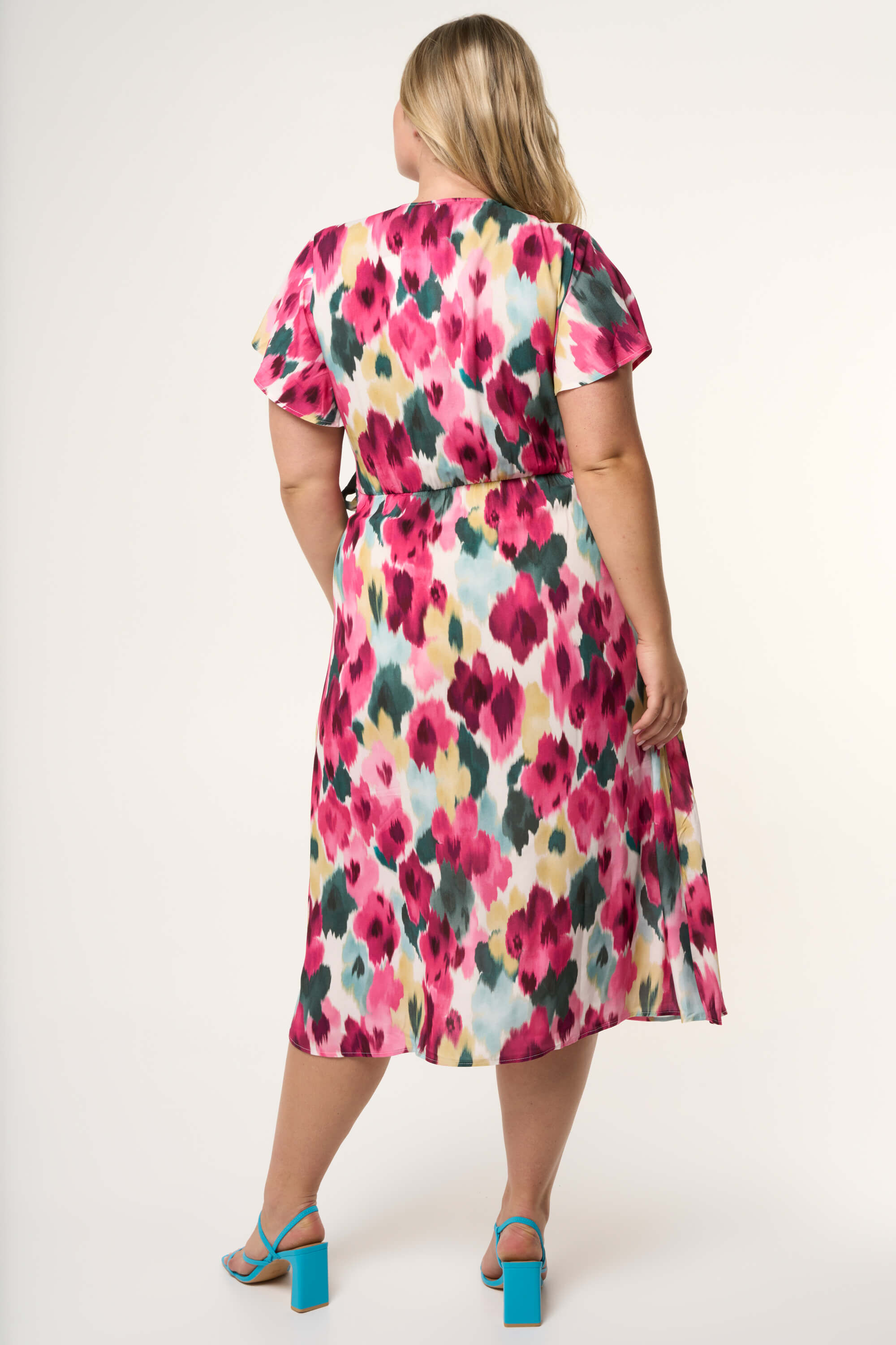 Vestido largo con estampado floral image number 2