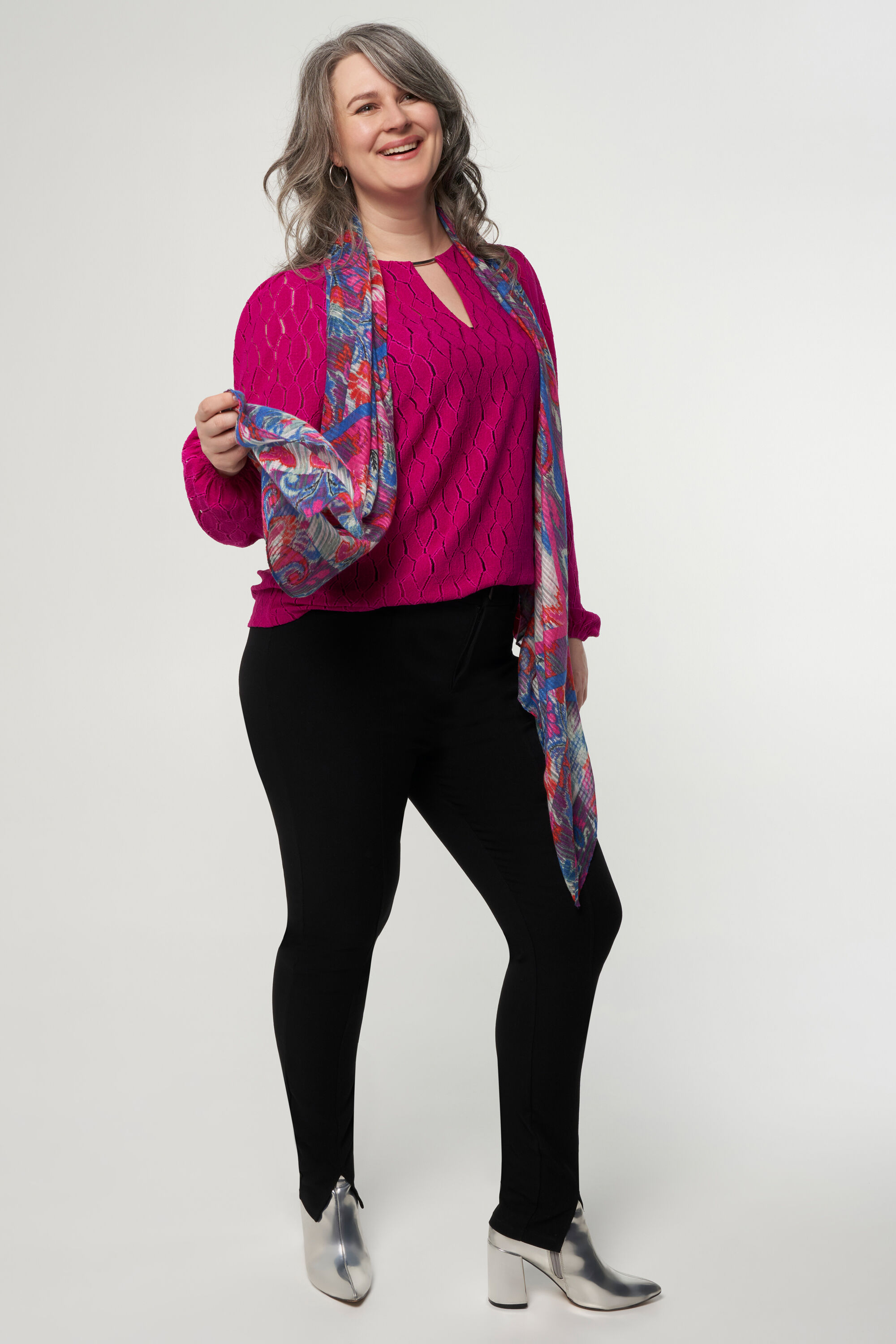 Bufanda con estampado paisley  image number 2