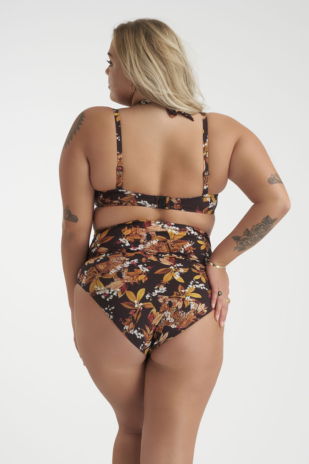 Braguita bikini con estampado image number 4