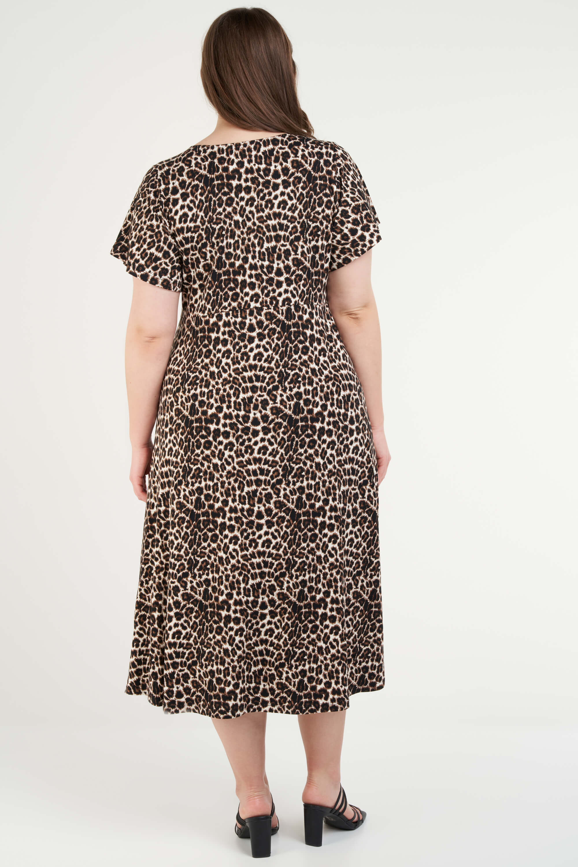 Vestido largo con estampado  image number 3