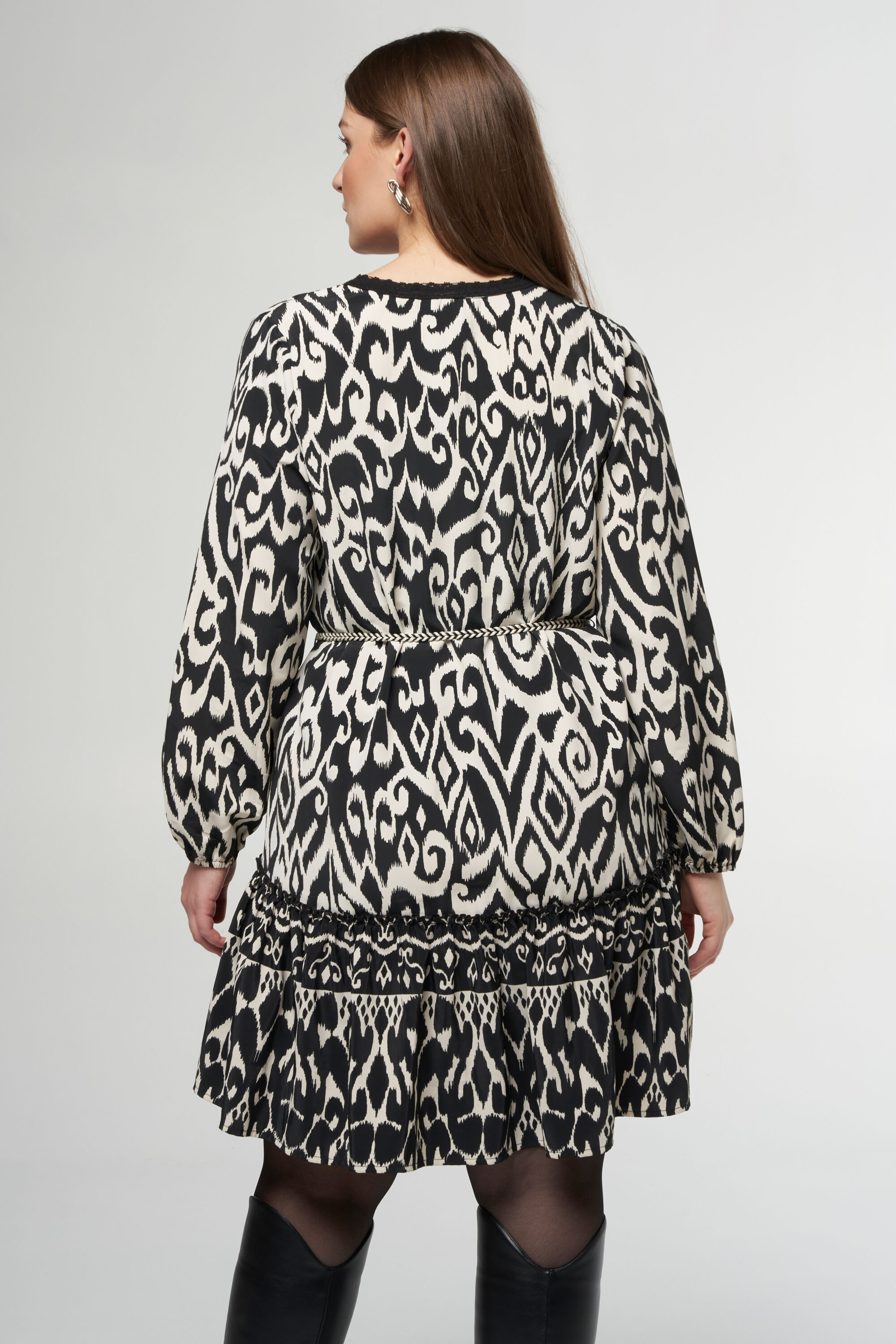 Vestido con estampado image number 3