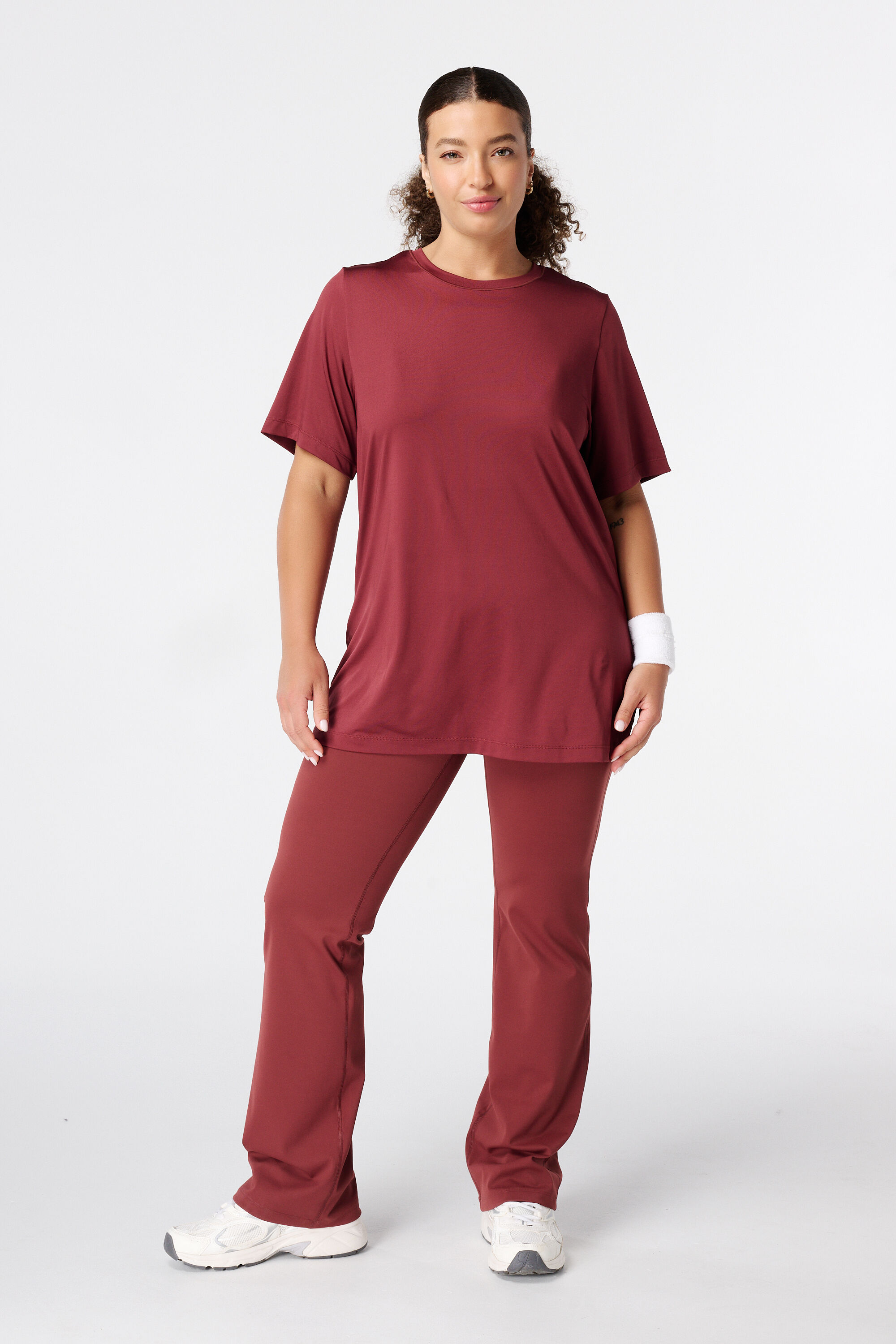 Camiseta deportiva larga image number 5