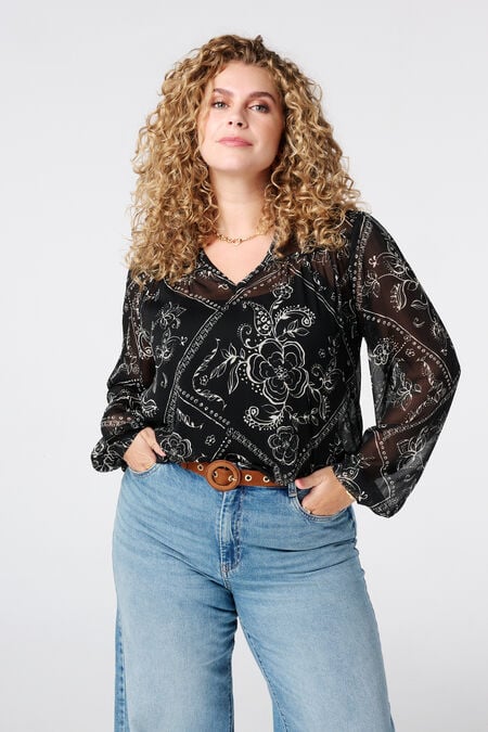 Blusa transparente con estampado Blusa transparente con estampado