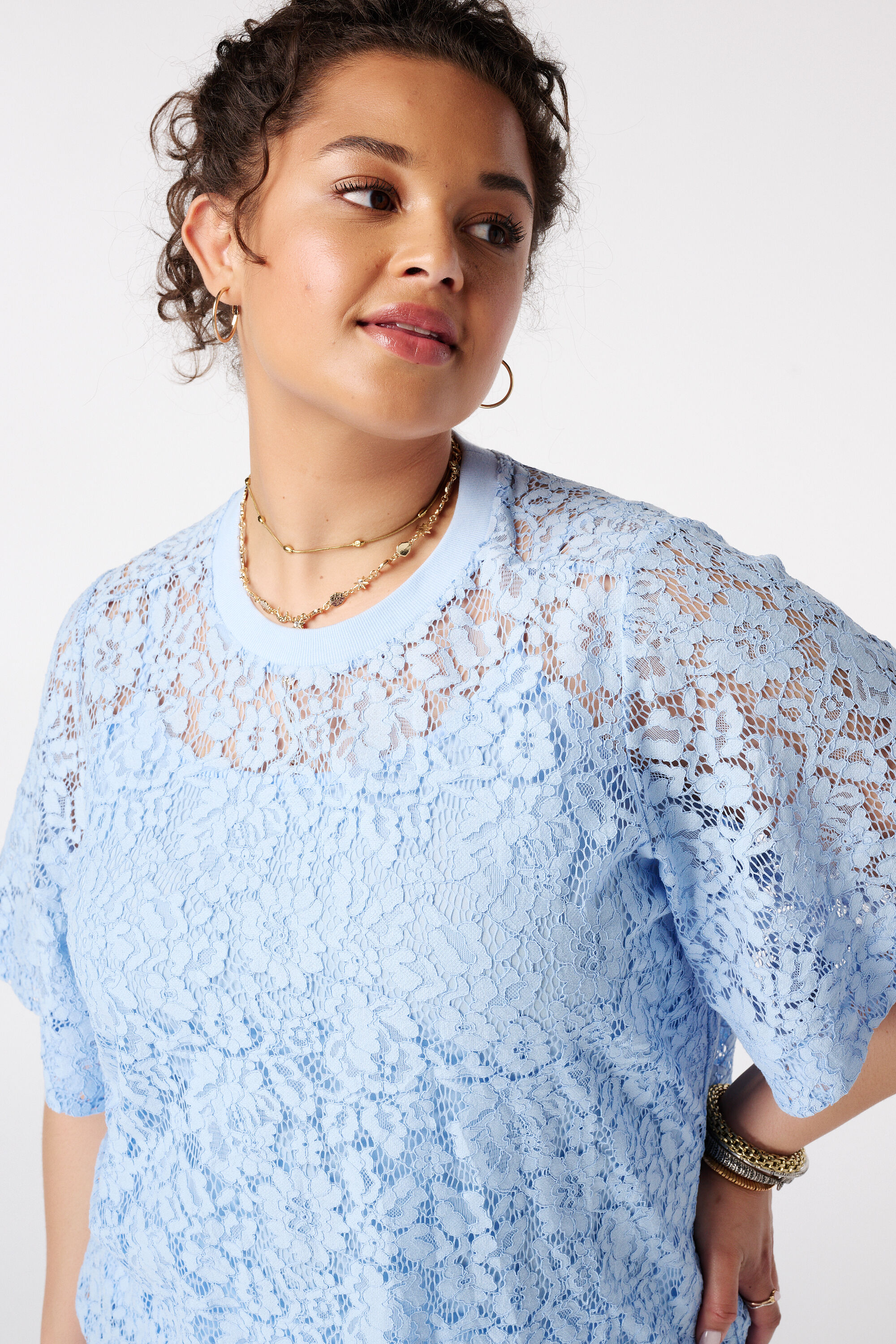 Blusa de encaje image number 3