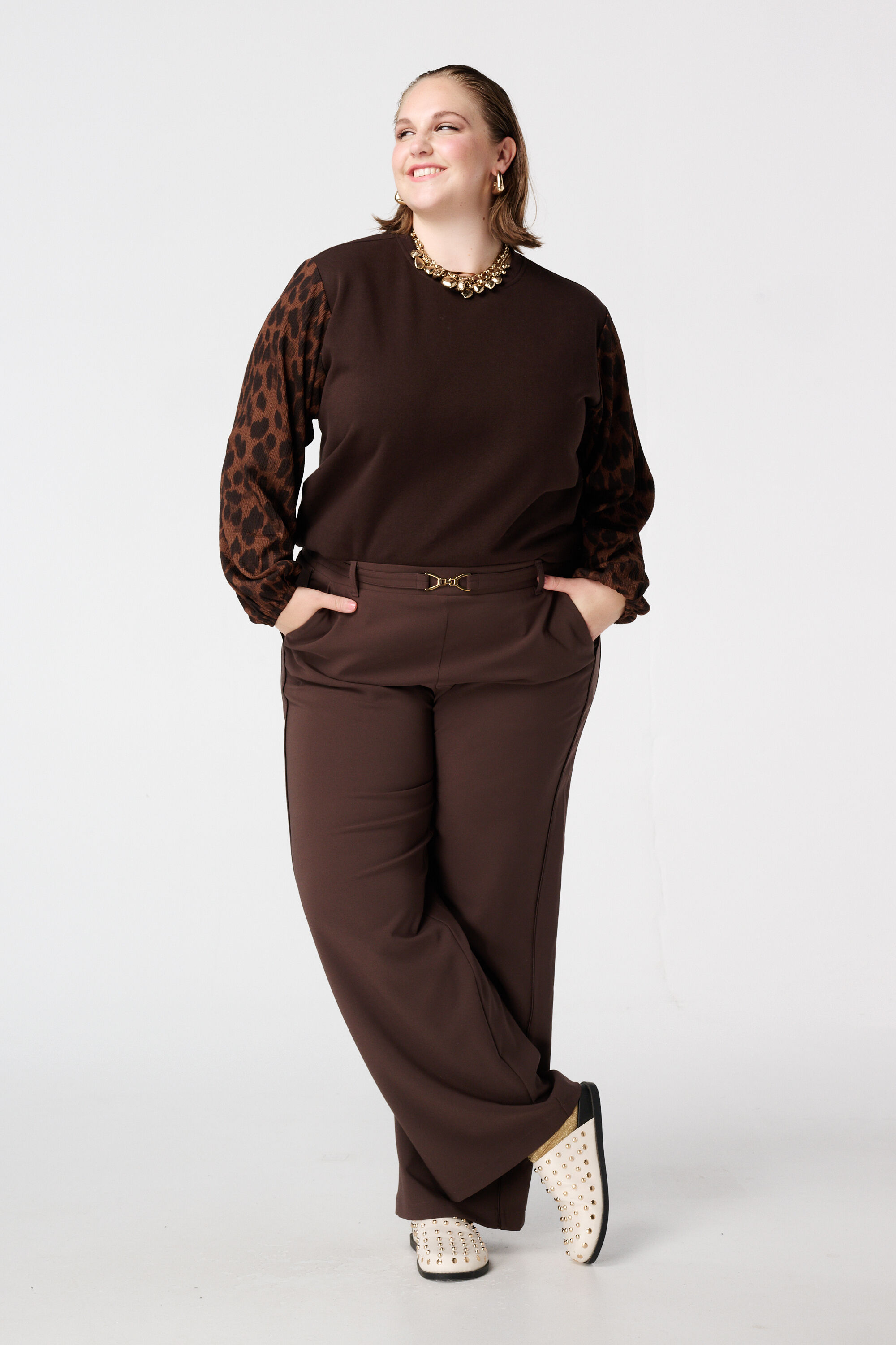 Jersey con mangas abullonadas y estampado image number 5