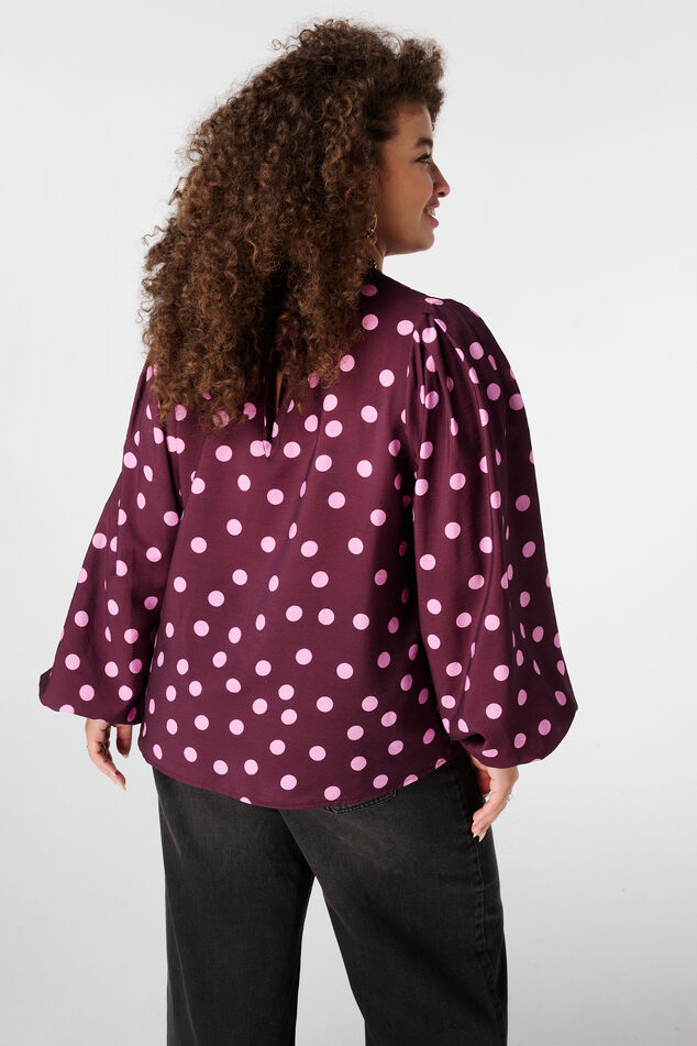 Blusa con lunares image number 3