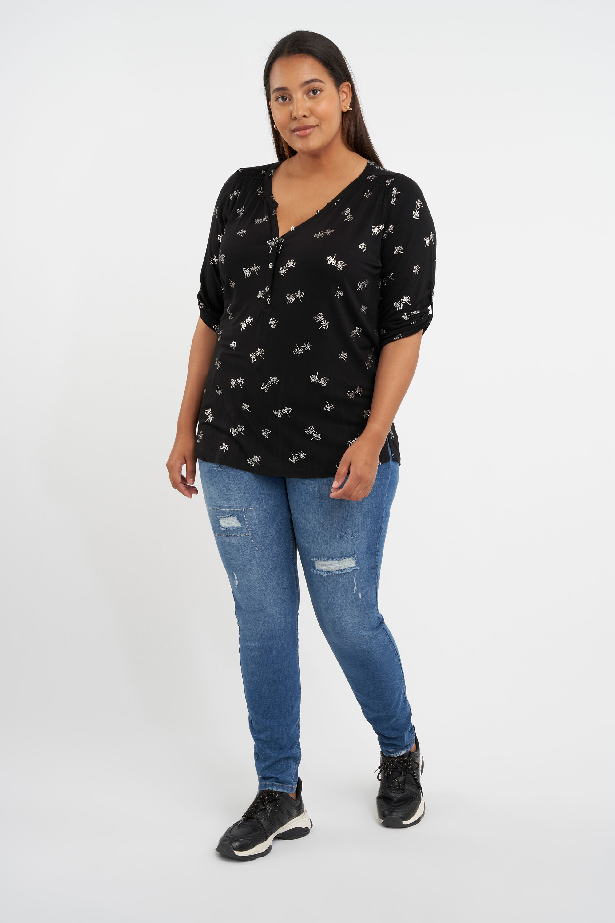 Top con estampado met&aacute;lico image number 5