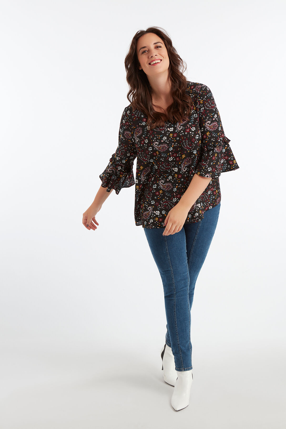 Blusa con estampado image number 3