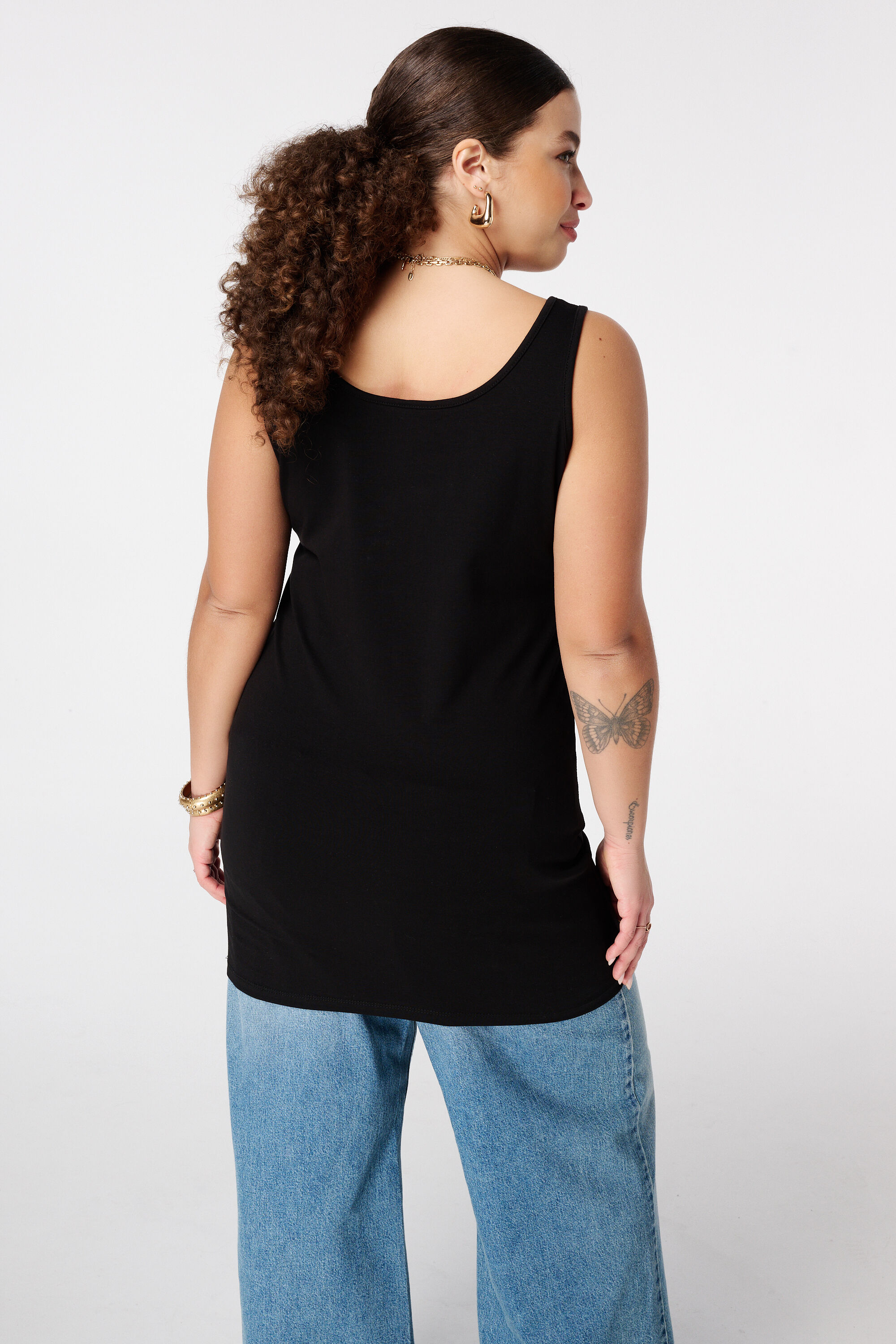 Camiseta extra larga sin mangas de algod&oacute;n image number 3