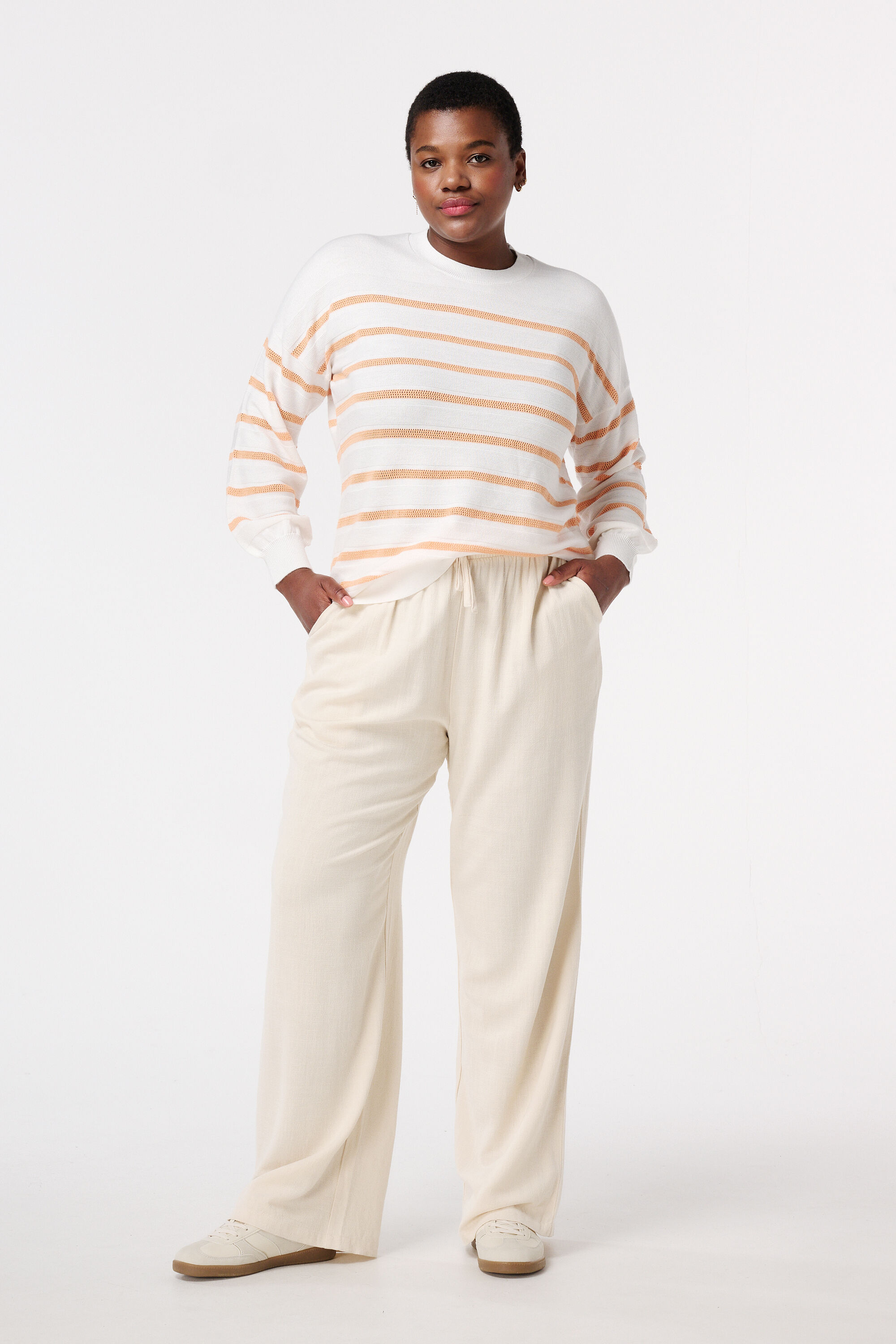 Su&eacute;ter de punto fino con rayas image number 4