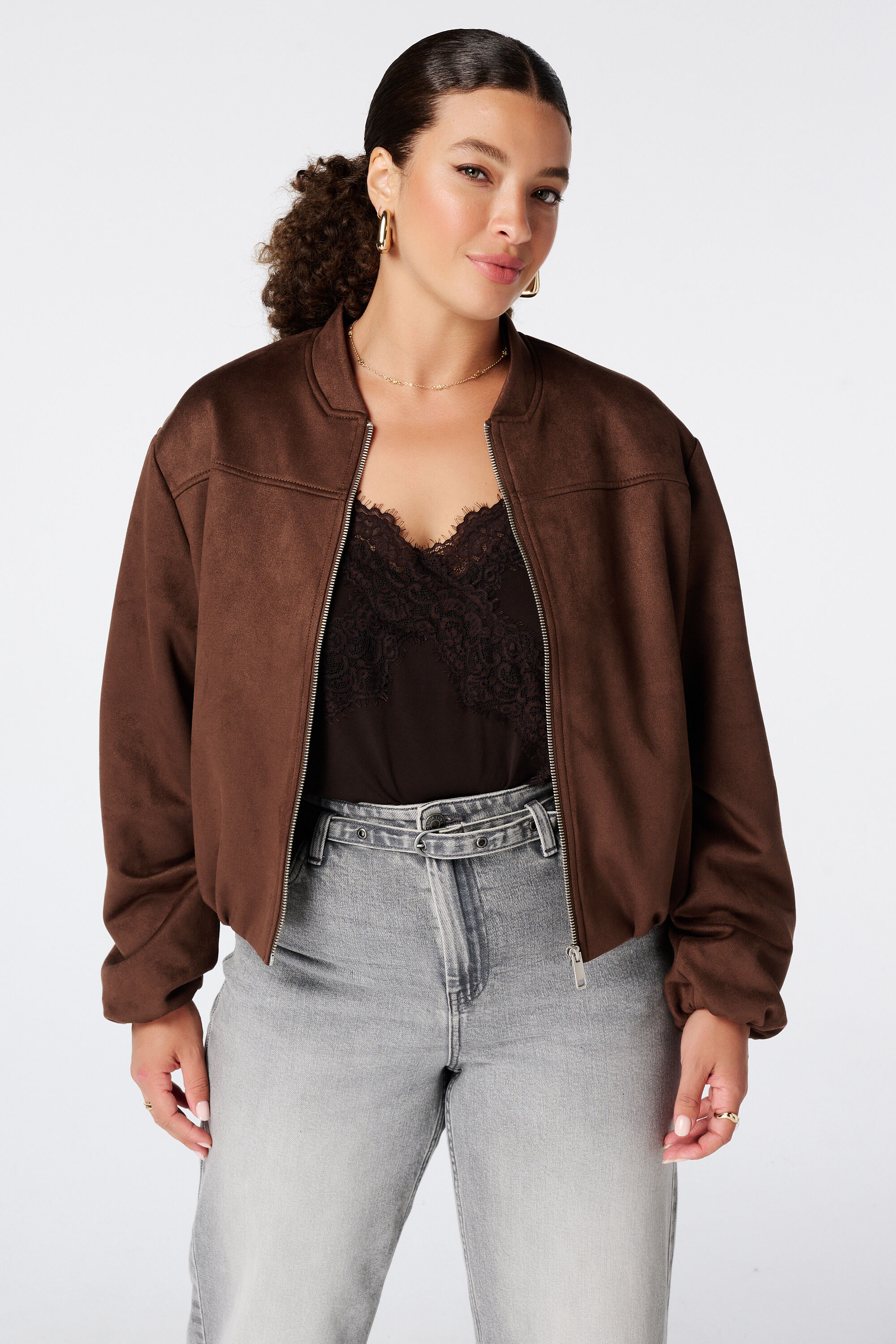 Chaqueta bomber de ante sint&eacute;tico