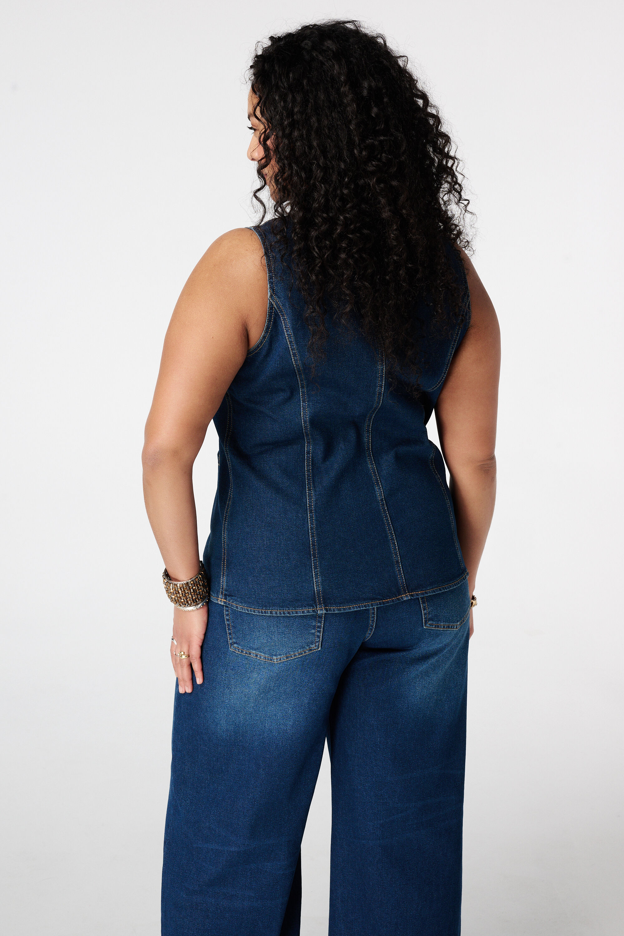 Chaleco vaquero image number 3