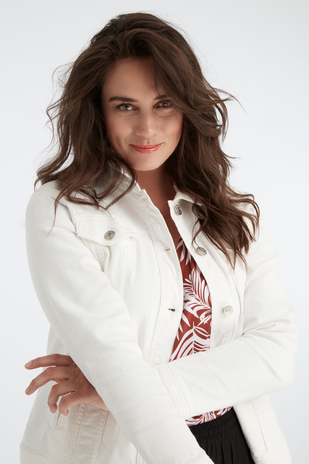 Chaqueta vaquera blanca image number 3