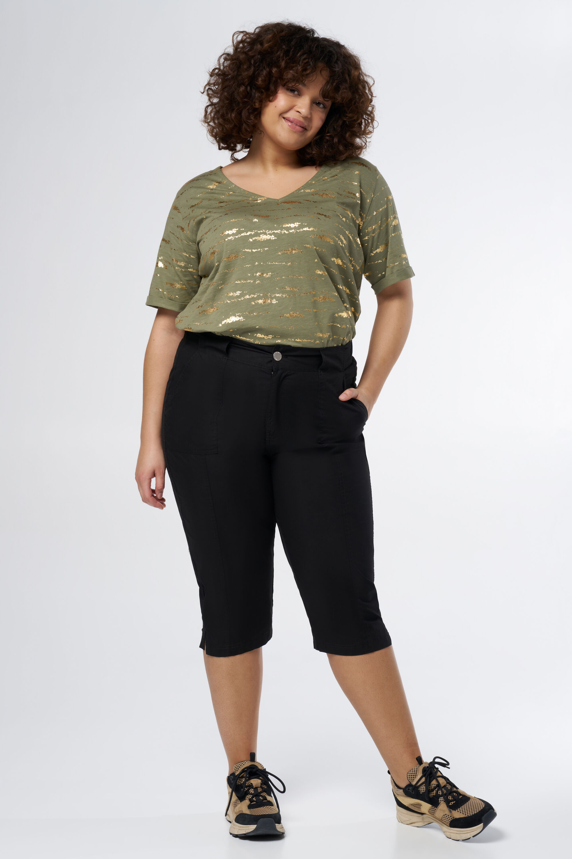 Pantalones capri image number 6