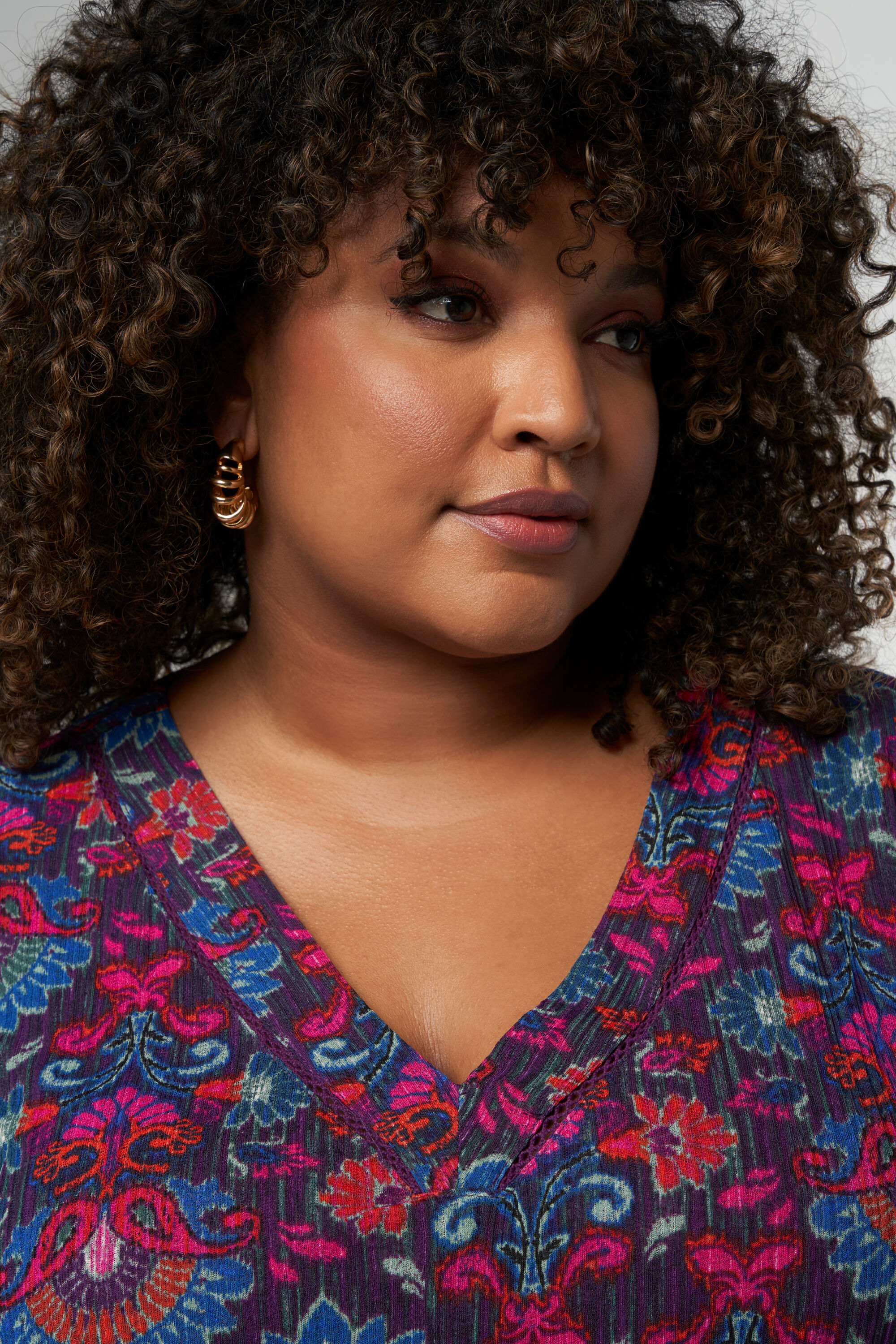 Top de corte globo y con estampado paisley image number 4