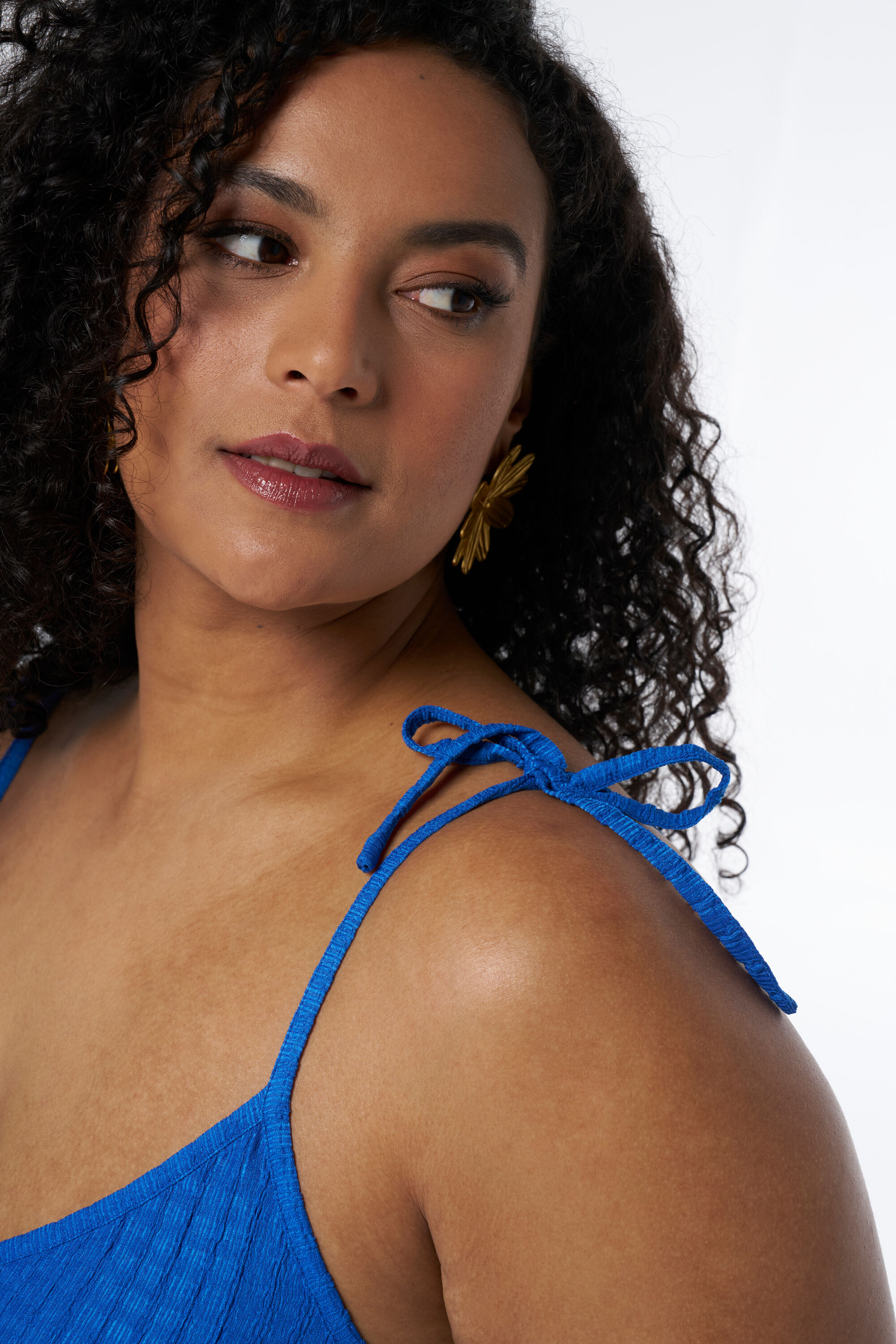 Vestido veraniego con textura image number 4