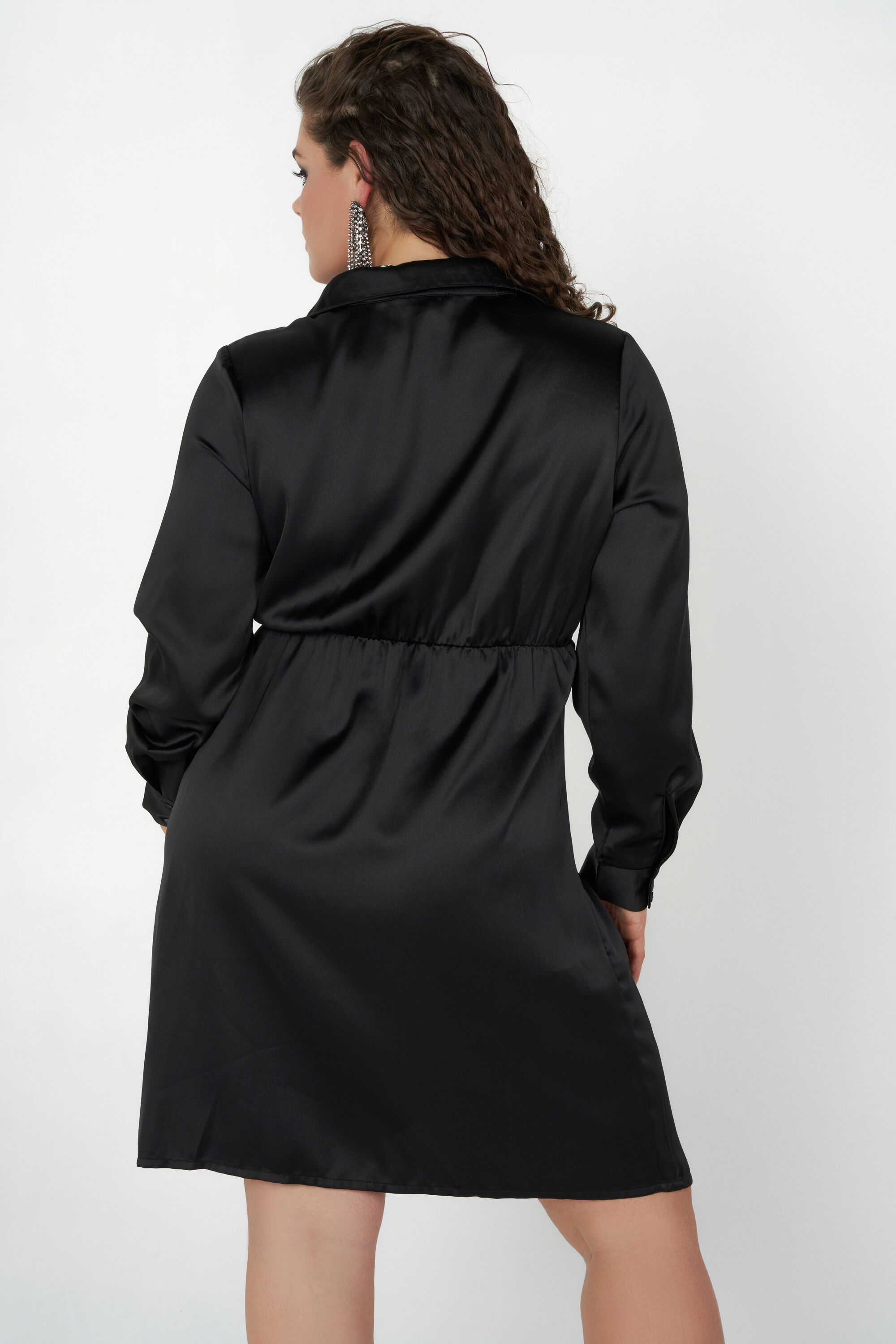 Vestido midi con aspecto de sat&eacute;n image number 3