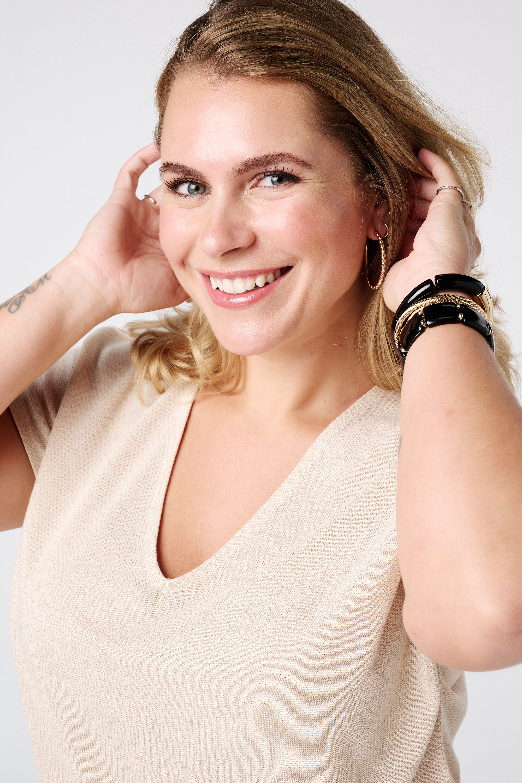 Top con manga ancha image number 4