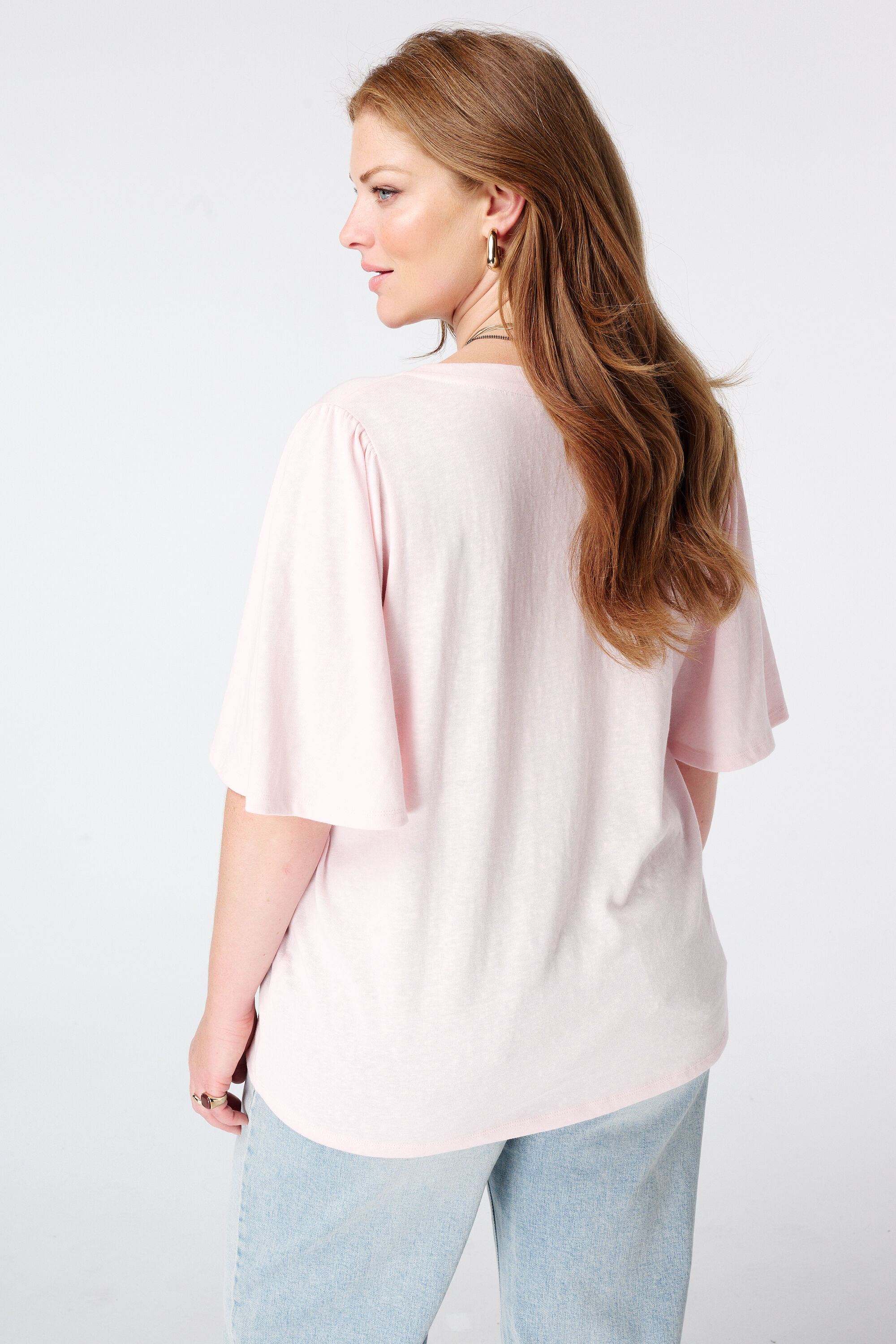 Camiseta con escote en V image number 1