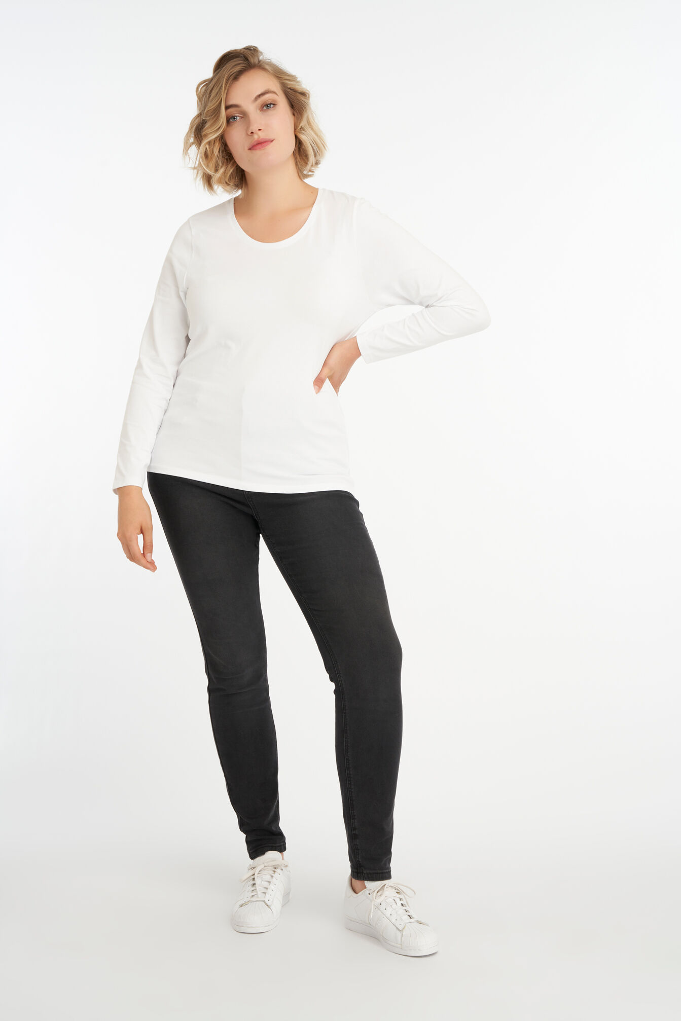 Camiseta b&aacute;sica de manga larga image number 5