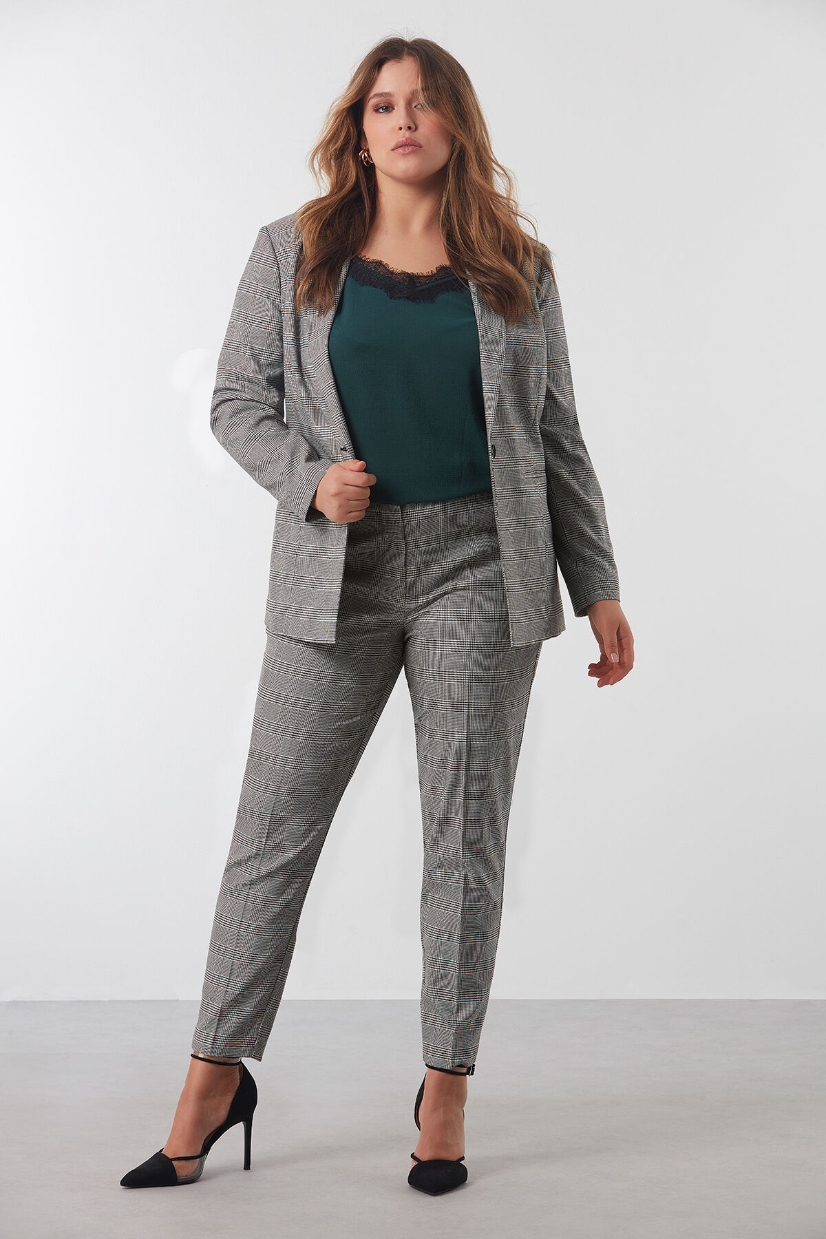 Blazer a cuadros image number 4