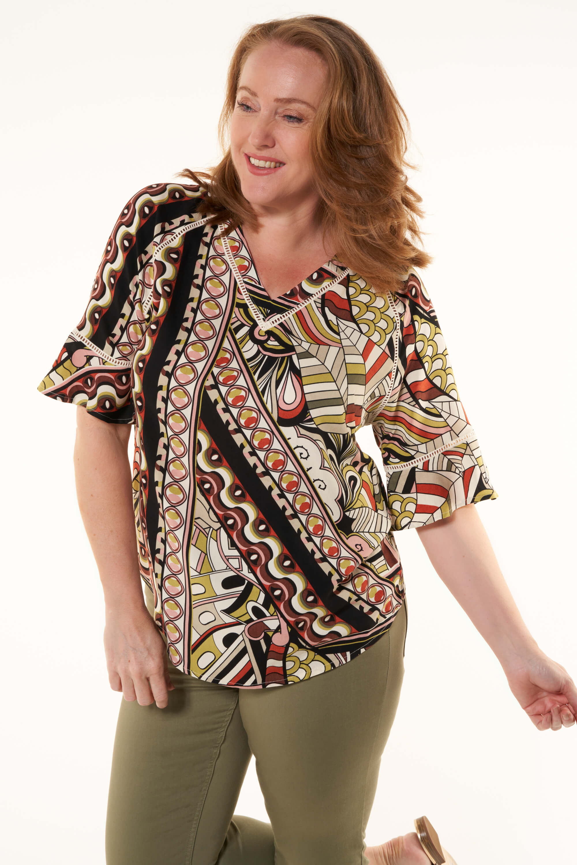Blusa con detalles bordados image number 5