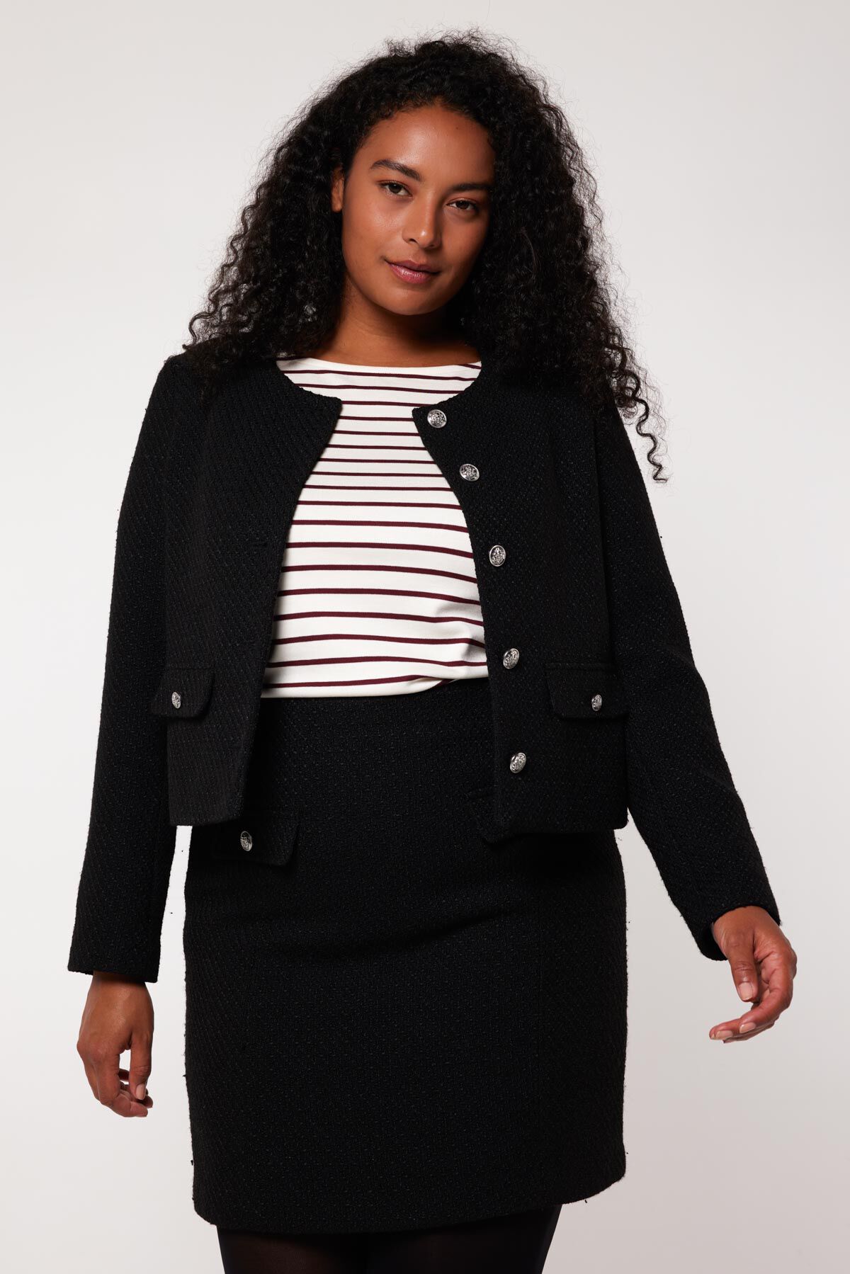 Blazer recortado de tweed image number 4