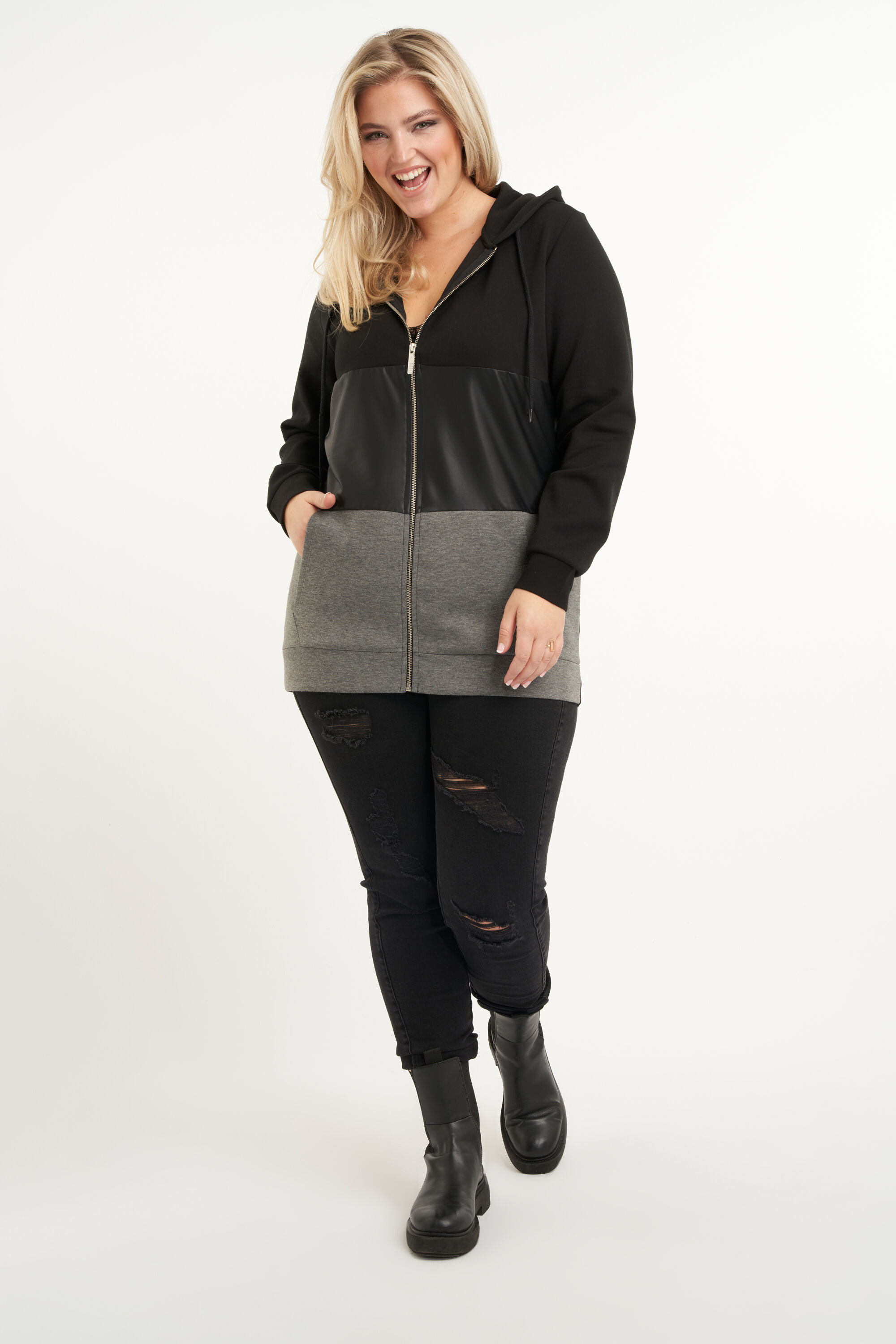 C&aacute;rdigan con cuero sint&eacute;tico  image number 5