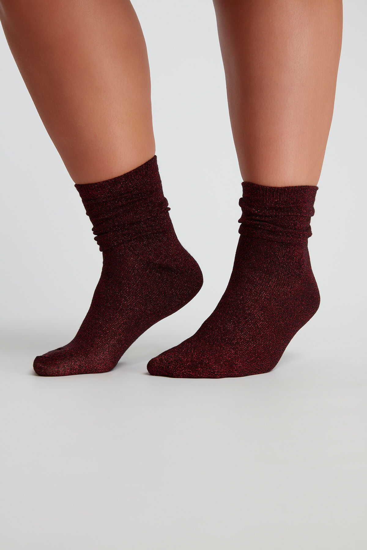 Pack de tres calcetines de regalo image number 2