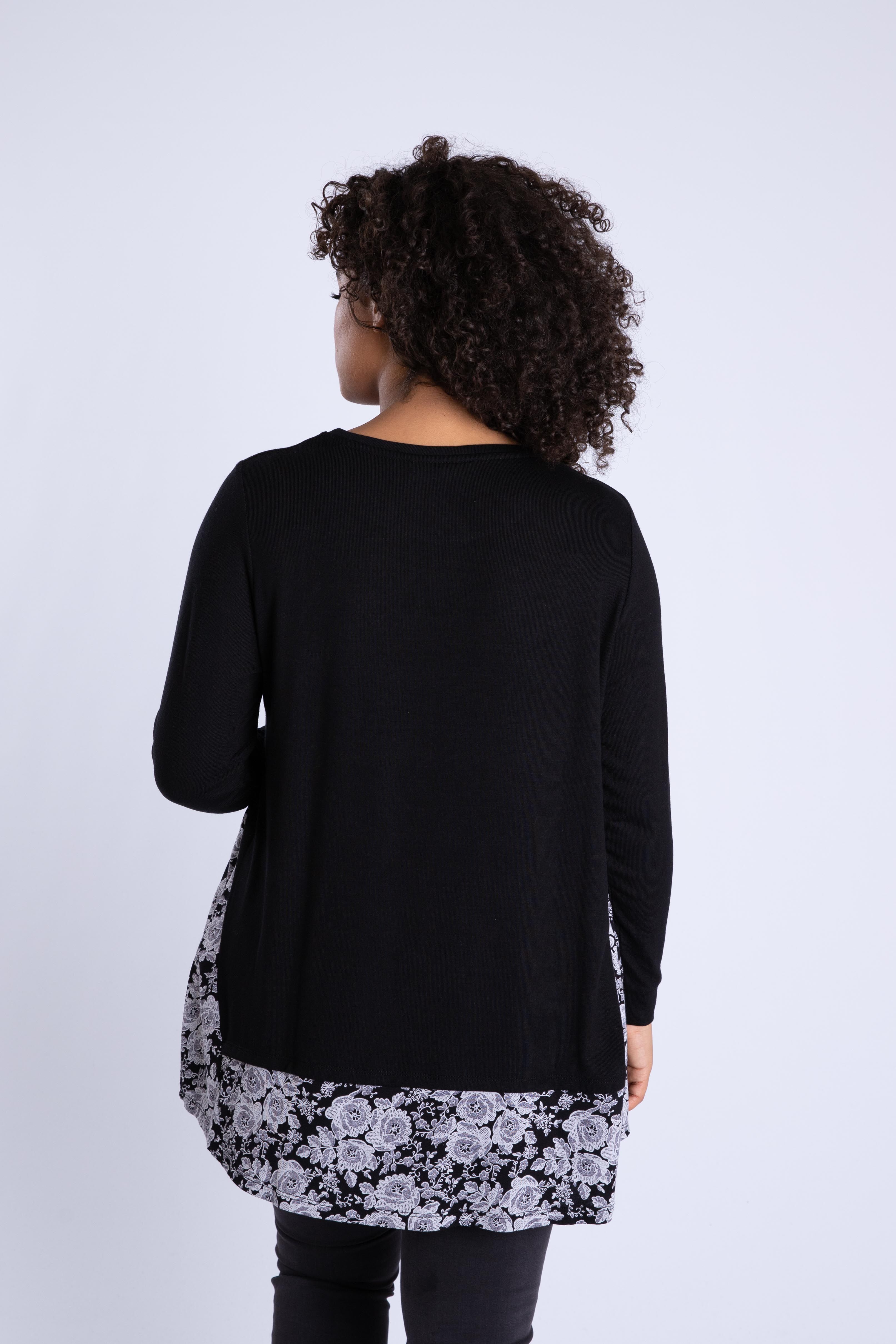 Top con estampado image number 3