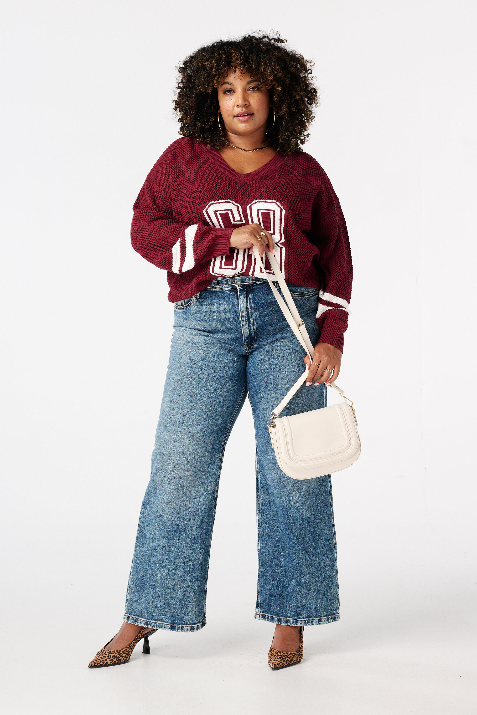 Jersey universitario de punto fino image number 5