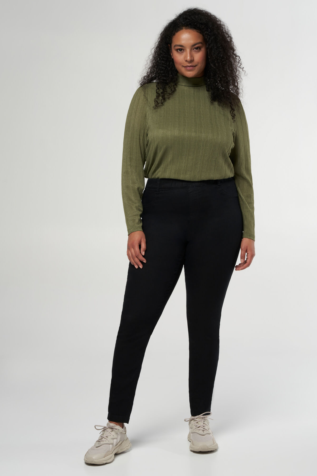 Treggings con aspecto denim image number 6