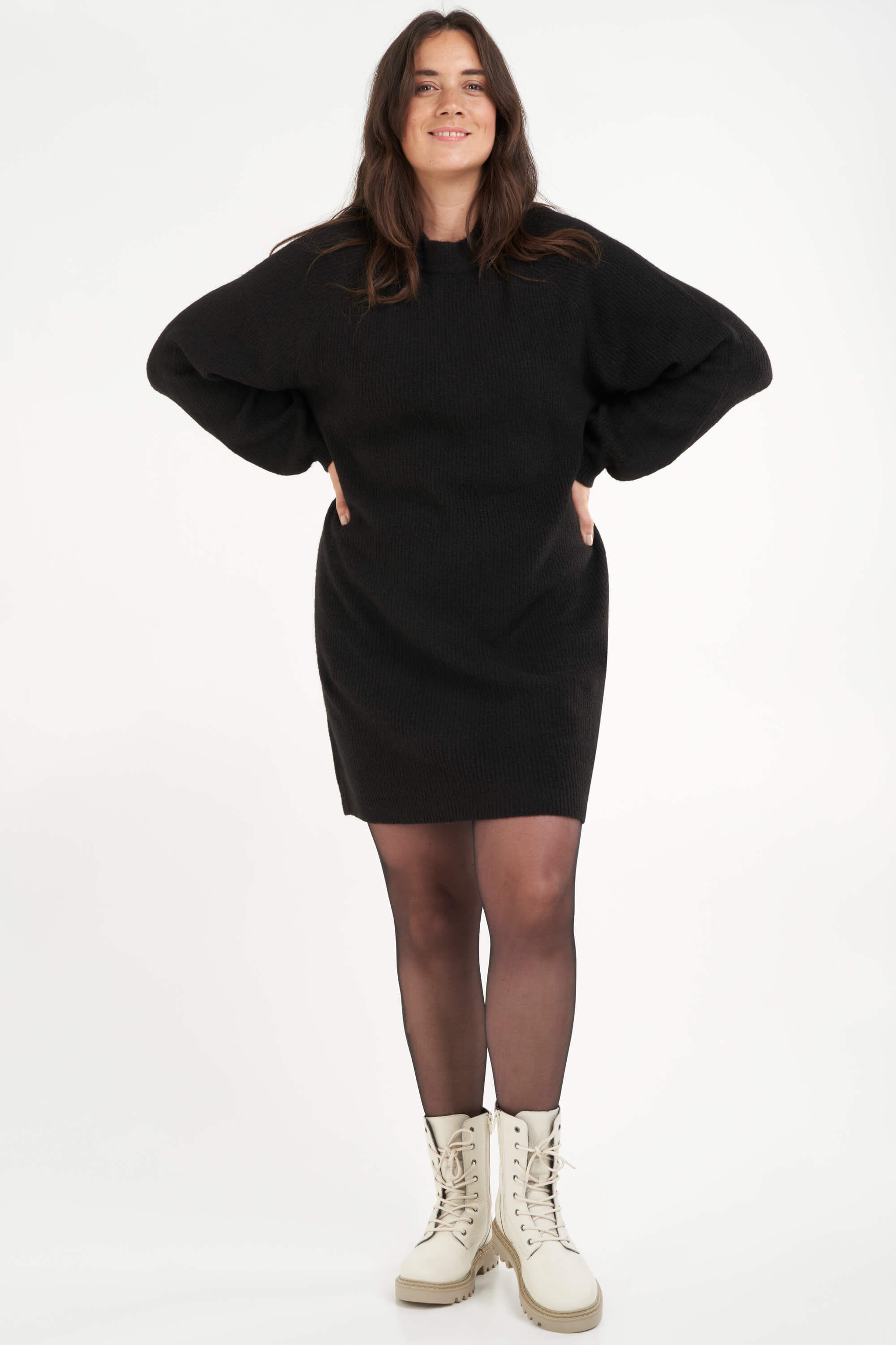 Su&eacute;ter largo  image number 6