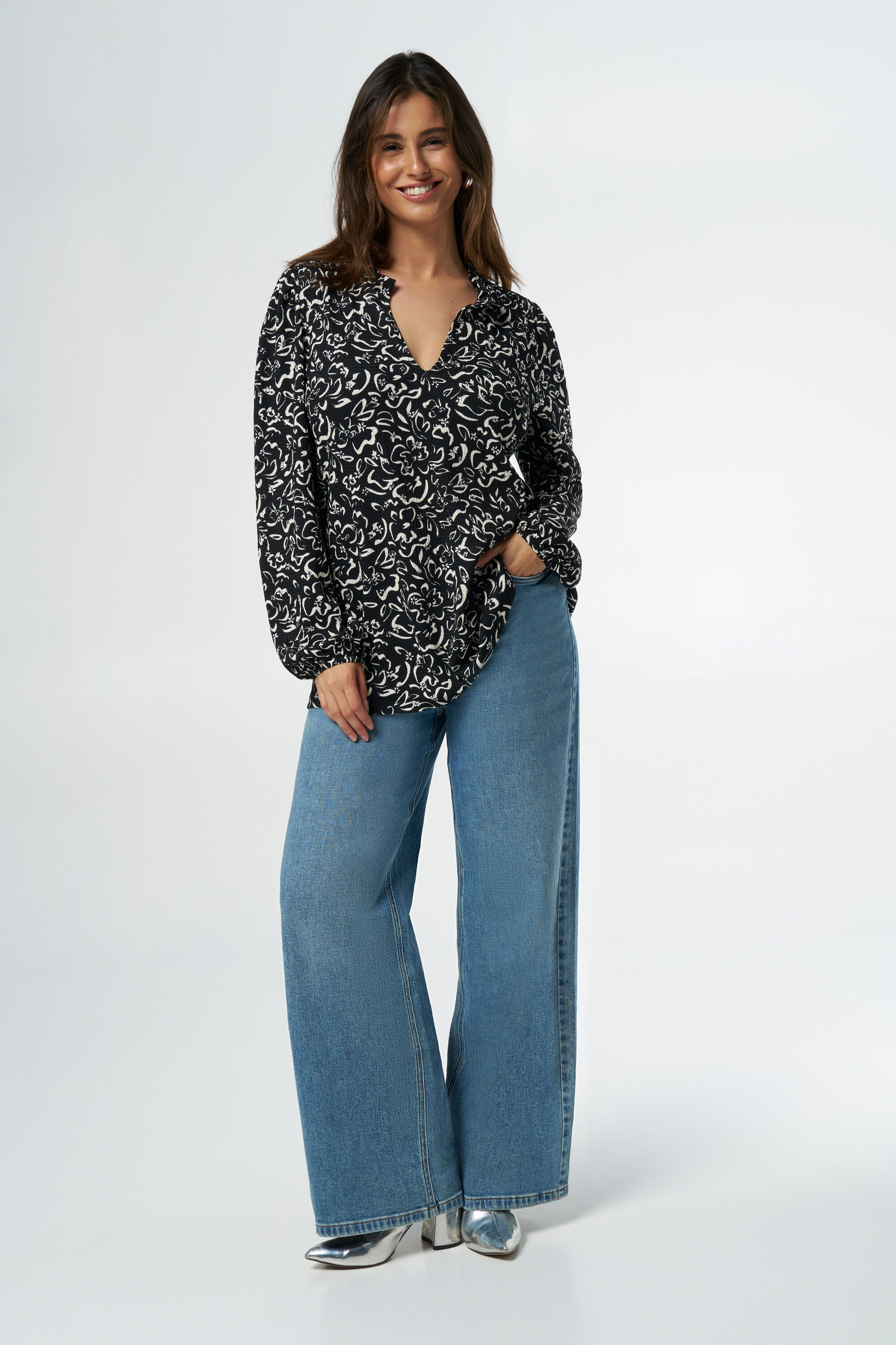 Top con estampado image number 5
