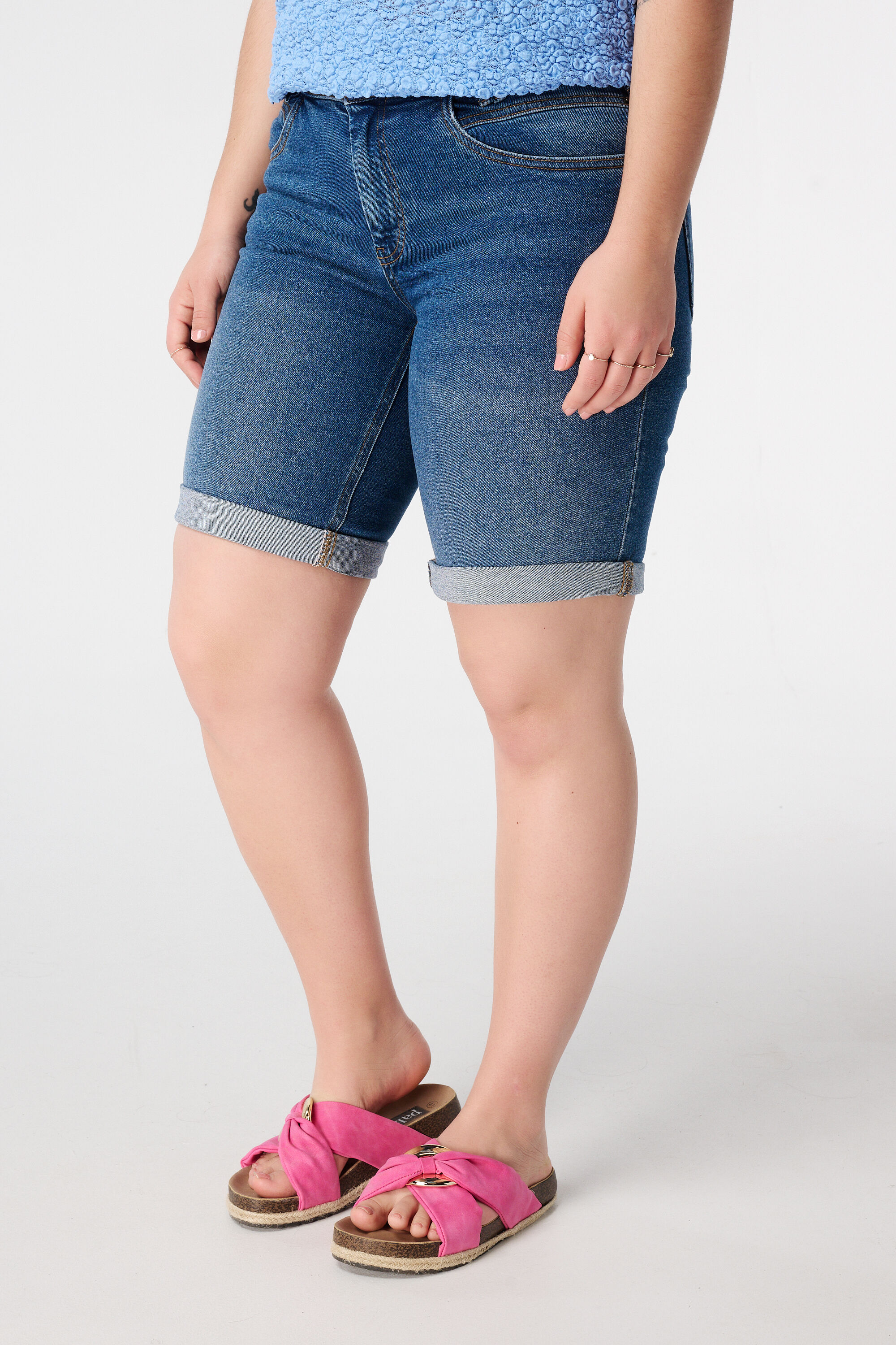 Short vaquero image number 5