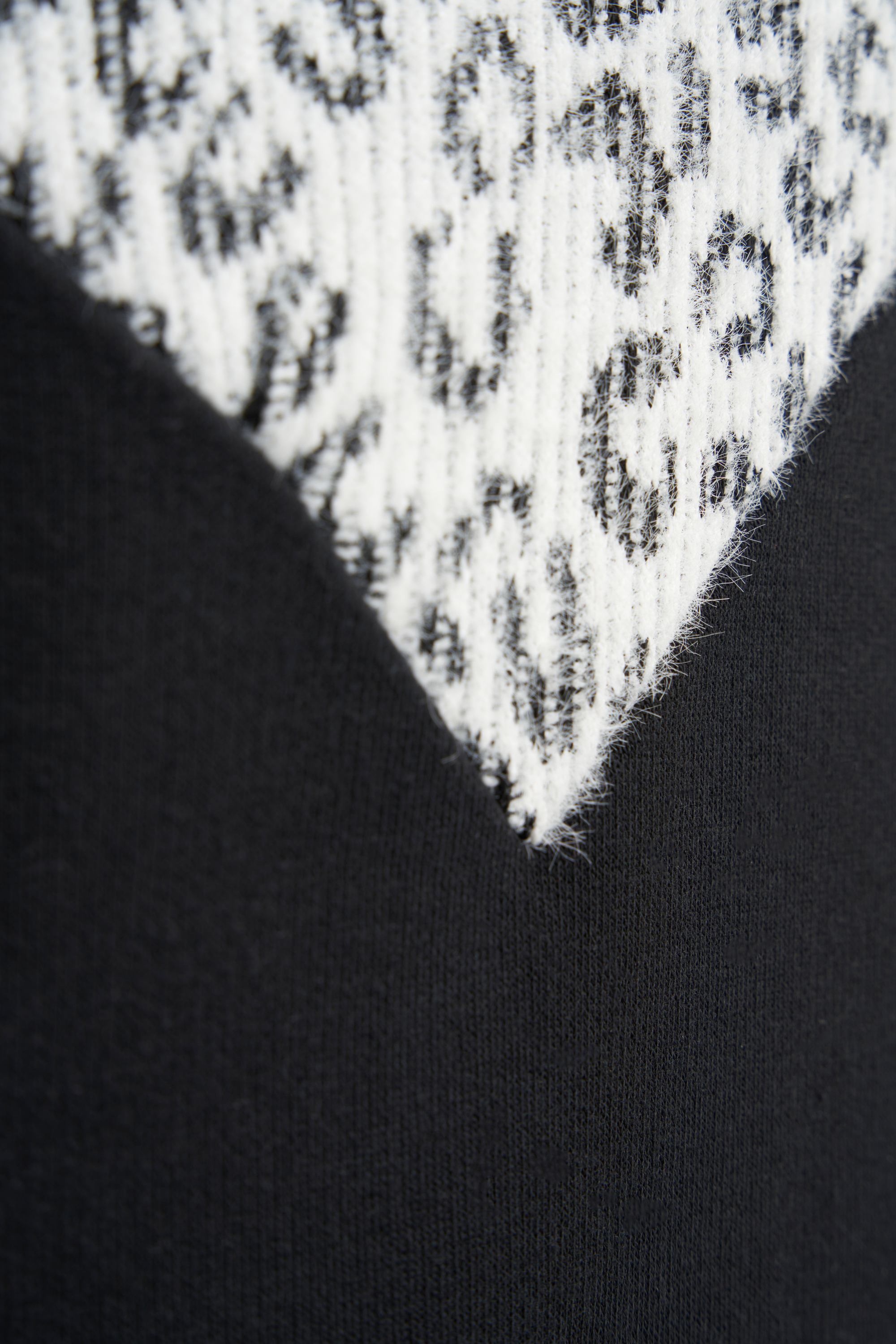 Suéter con estampado  image 5